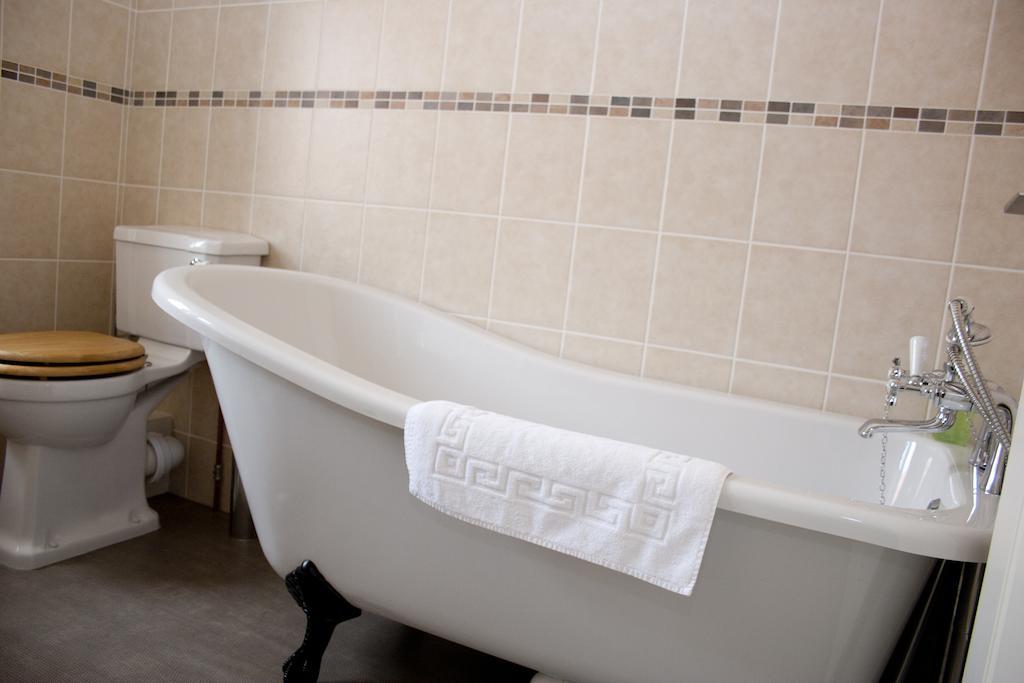 Kings Arms Hotel Thirsk Room photo